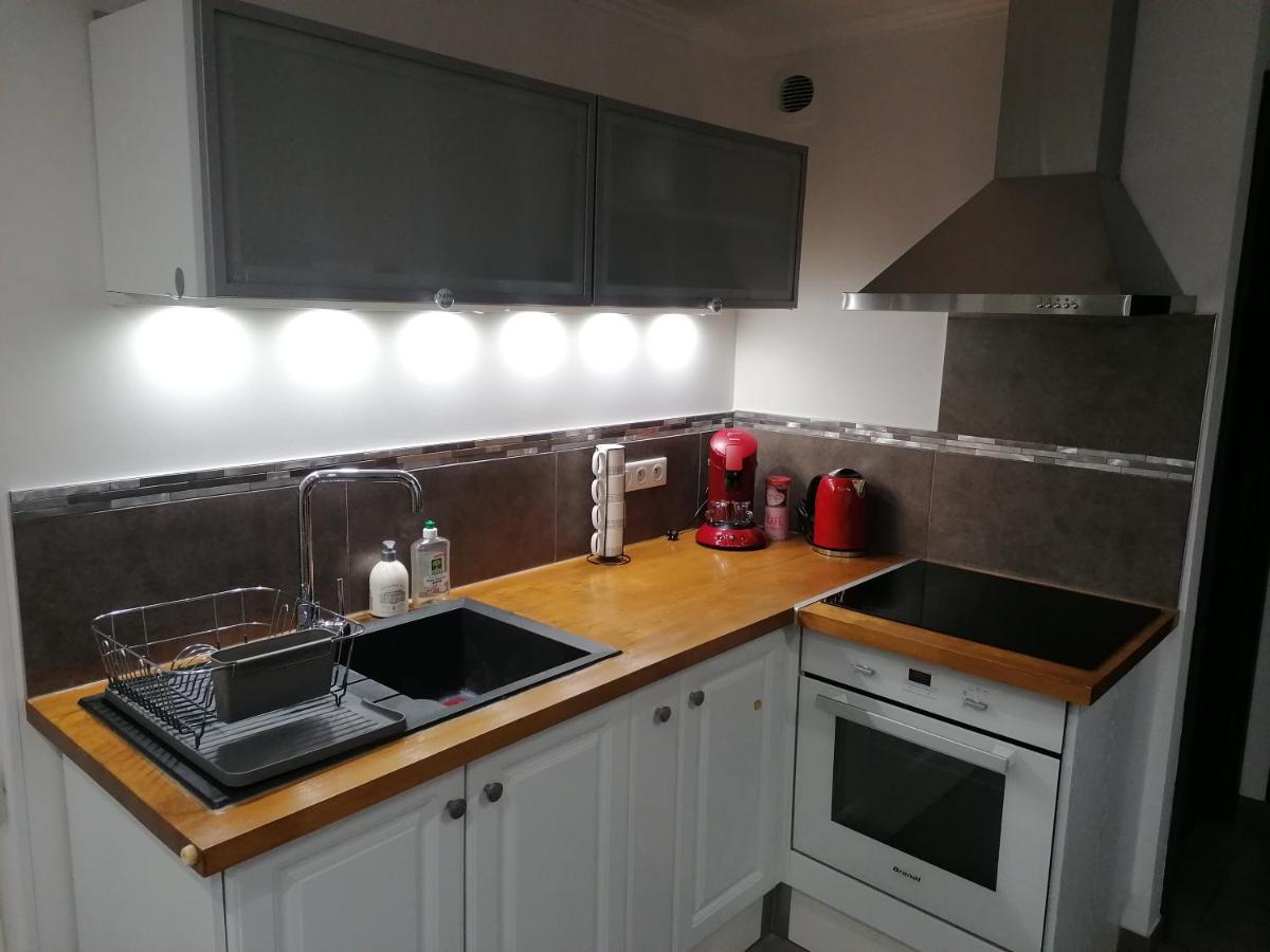Charmant Appartement T2 Dans Villa Avec En Supplement Spa Exterieur De Mai A Septembre Laveyron Exterior photo