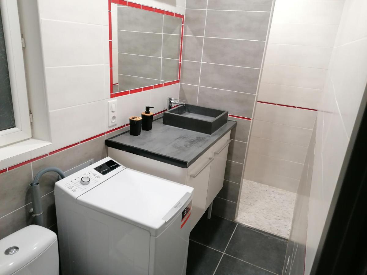 Charmant Appartement T2 Dans Villa Avec En Supplement Spa Exterieur De Mai A Septembre Laveyron Exterior photo